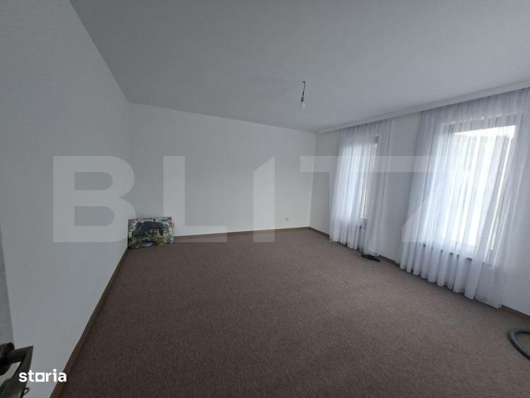 Casă cu 2 camere cu Teren 1600 Mp în Cerghid