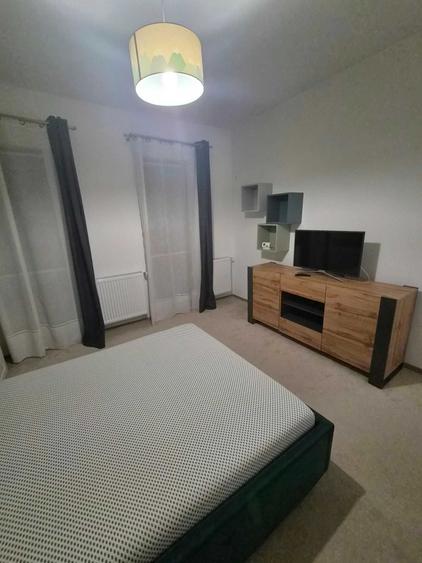 Apartament cu 2 camere decomandat în Metalurgiei