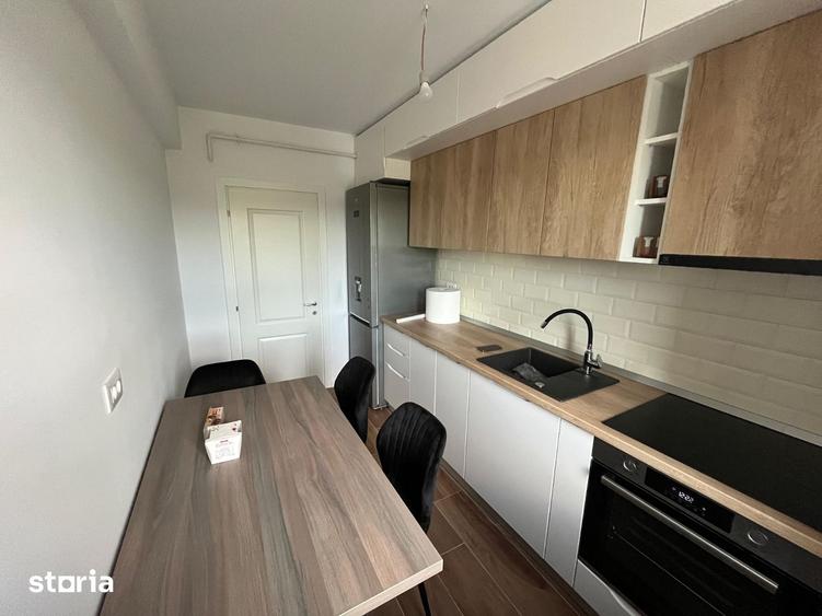 Apartament cu 2 camere decomandat, mobilat în Rediu