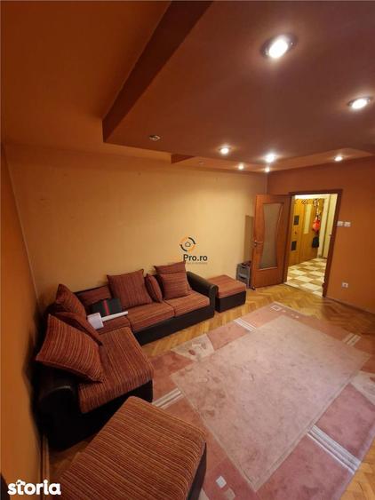 Apartament cu 4 camere decomandat în Circumvalațiunii