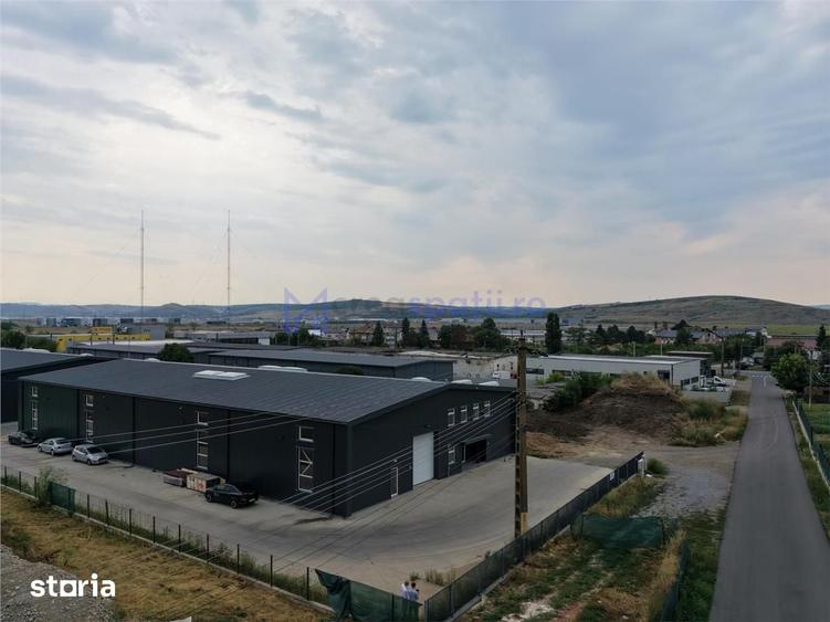 Spațiu comercial, de 1,250 mp, în Lețcani