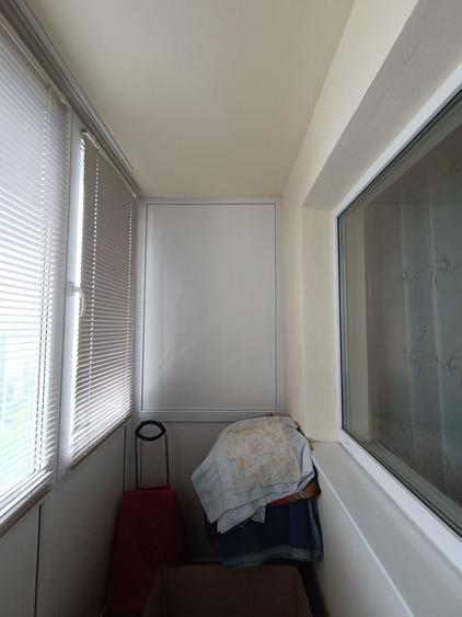 Apartament cu 3 camere decomandat, mobilat în Cetate