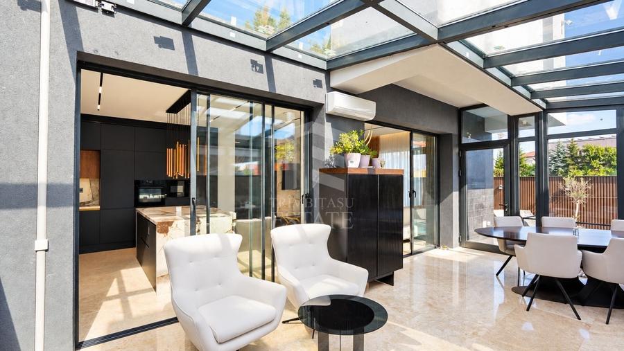 Duplex cu 4 camere cu Piscina în Kamsas