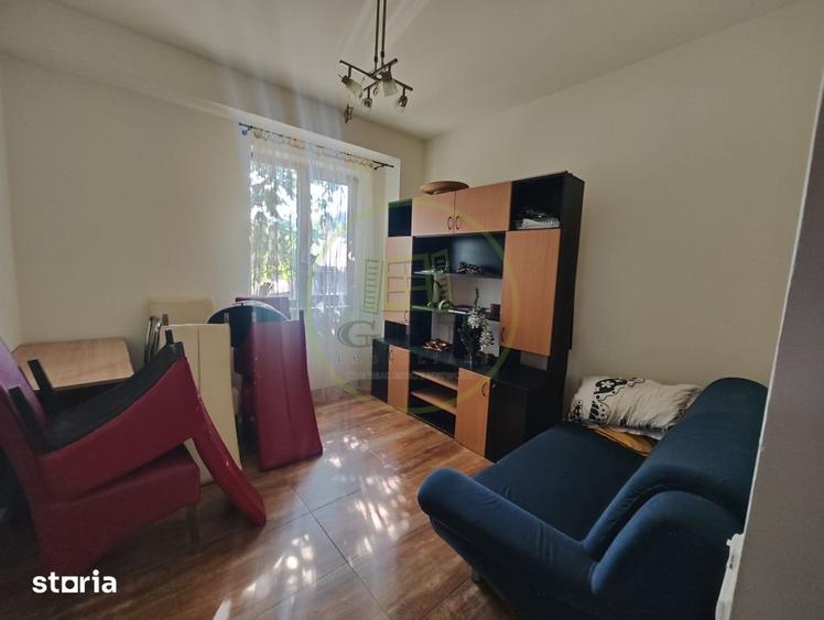 Casă cu 5 camere cu Teren 709 Mp în Ghercești