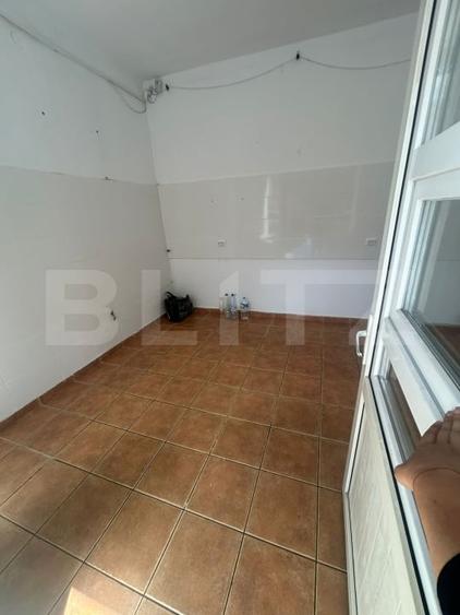 Spatiu comercial stradal - 2