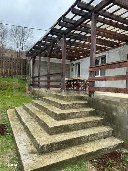 Casă cu 4 camere în Feleacu