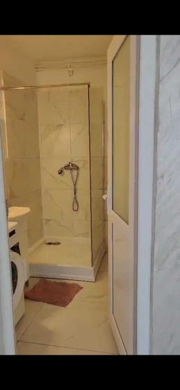 Garsonieră decomandată în Progresul
