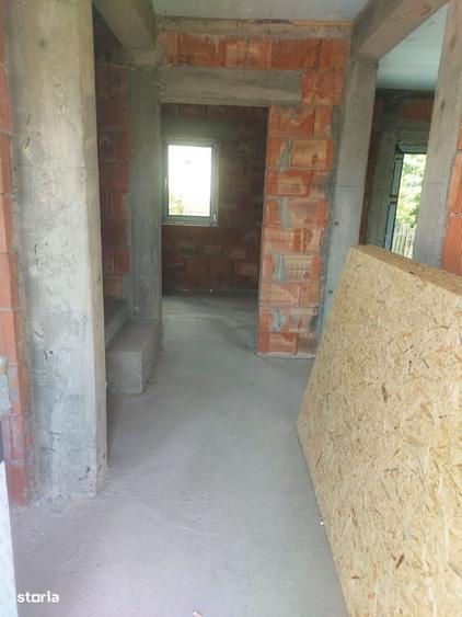 Casă cu 4 camere în Horpaz