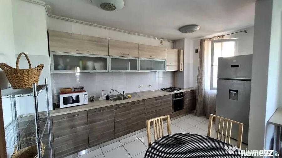 Apartament cu 2 camere semidecomandat în Știrbei Vodă