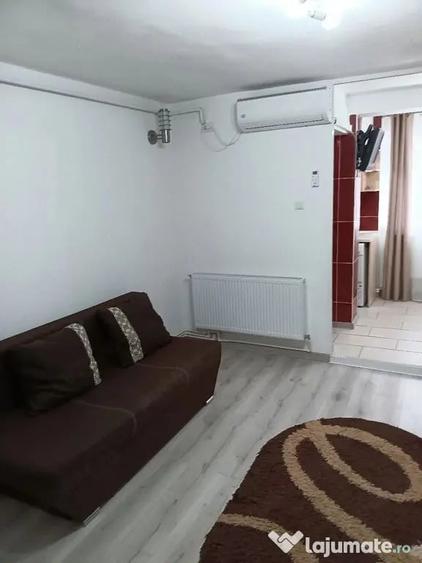 Garsonieră decomandată în Mazepa 1