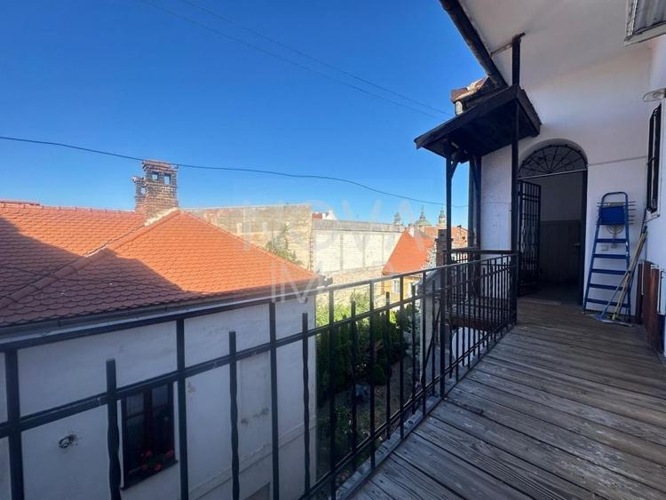 Apartament cu 4 camere decomandat în Ultracentral