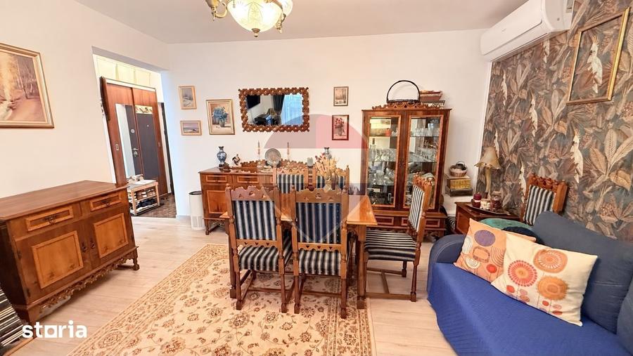 Apartament cu 3 camere decomandat în Chiajna