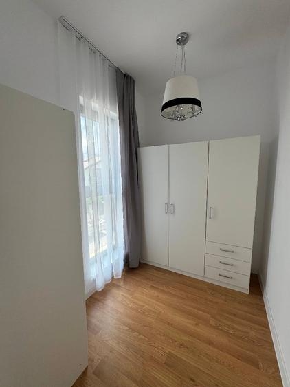 Casă individuală cu 5 camere cu Teren 590 Mp în Corbeanca
