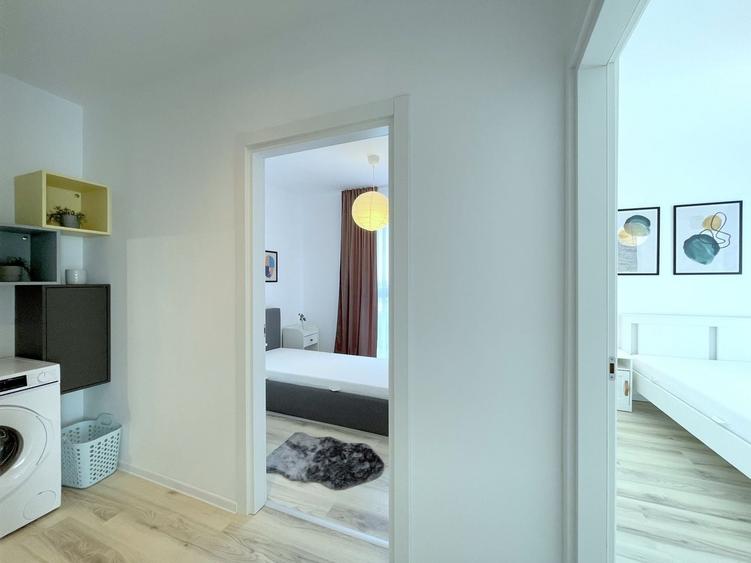 Apartament cu 2 camere semidecomandat, mobilat în Lipovei