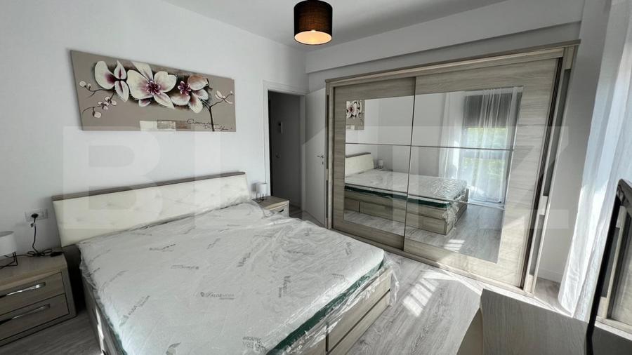 Apartament cu 2 camere decomandat, mobilat în Craiovița Nouă