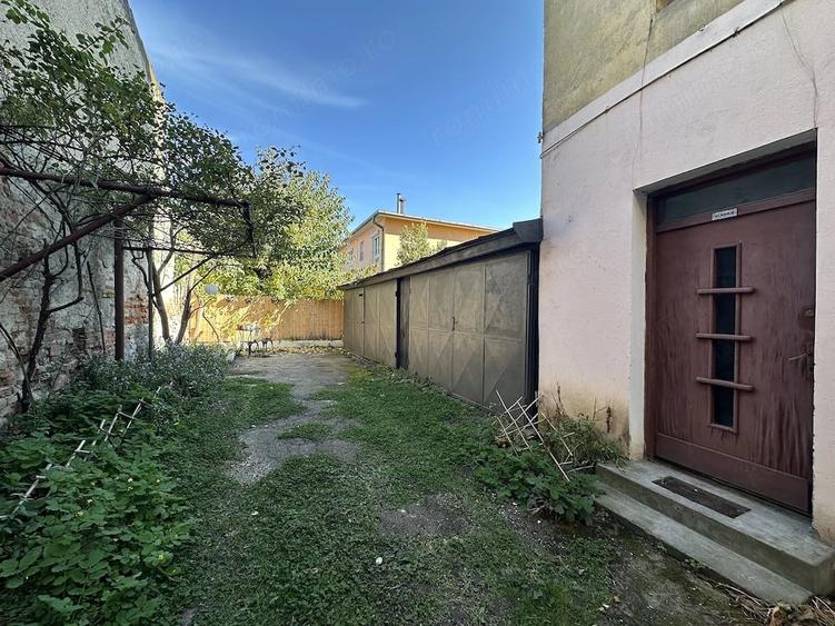 Apartament cu 2 camere semidecomandat în Centrul Istoric