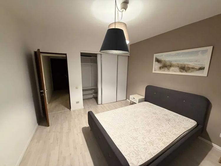 Apartament 3 Camere Vacaresti Renovat Balcon Posibilitate Parcare - 2