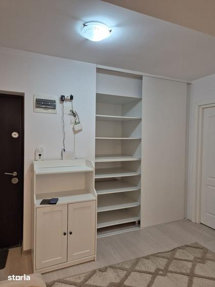 Apartament cu 3 camere în Mioriței