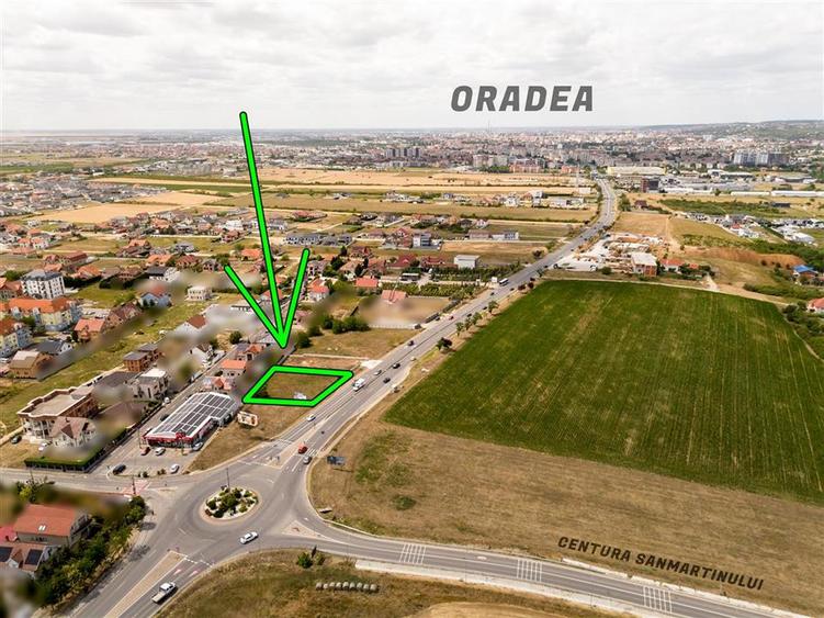 Teren intravilan de 872 mp, în Sânmartin