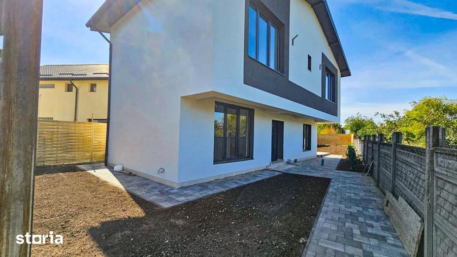 Casă cu 4 camere cu Teren 330 Mp în Chiajna