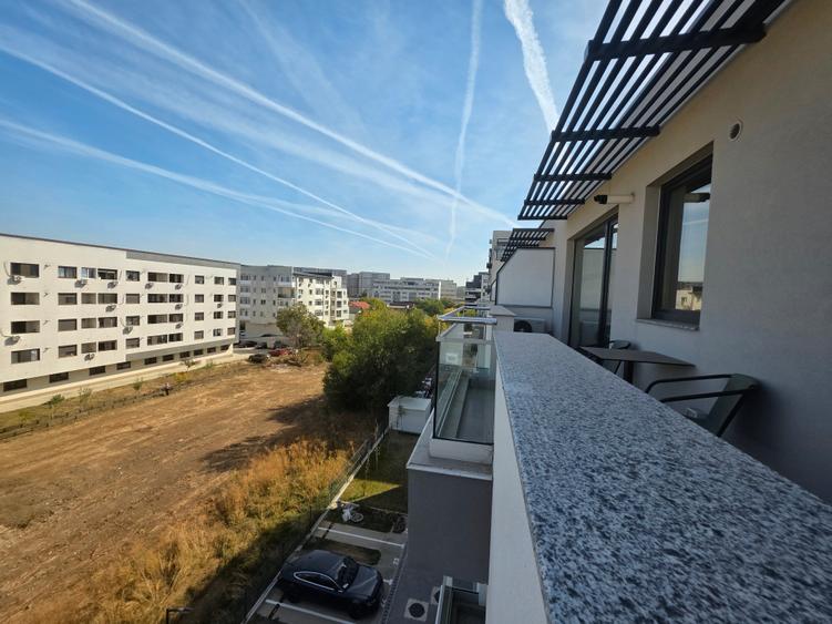 Apartament cu 2 camere semidecomandat în Militari