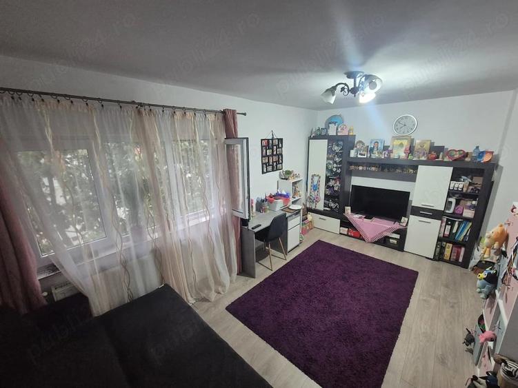 Apartament cu 2 camere decomandat în Ștefan cel Mare