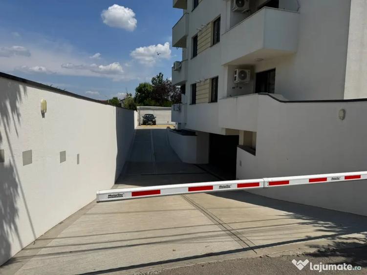 Apartament cu 2 camere decomandat în Păcii
