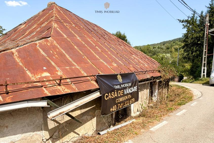 Casă individuală cu 4 camere cu Teren 4173 Mp în Văliug