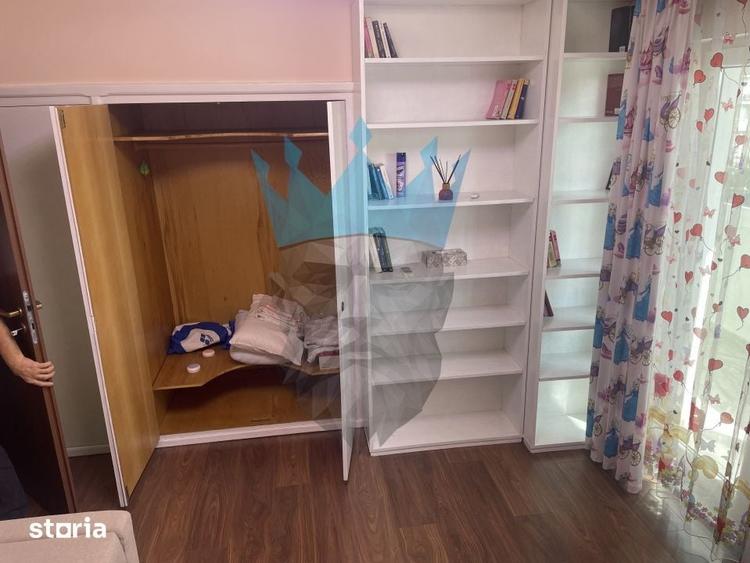 Apartament cu 3 camere în Aviatorilor