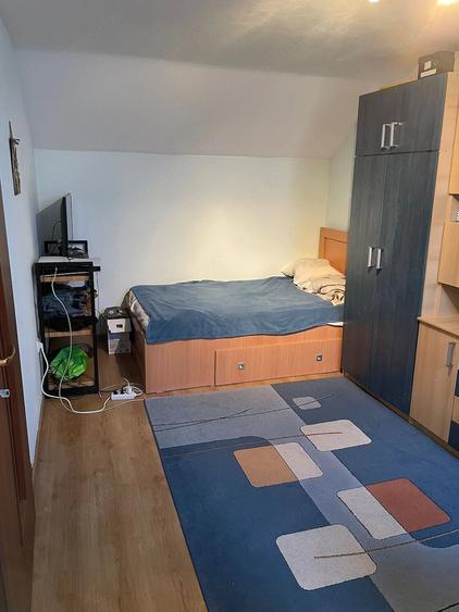 Casă cu 3 camere cu Teren 550 Mp în Central