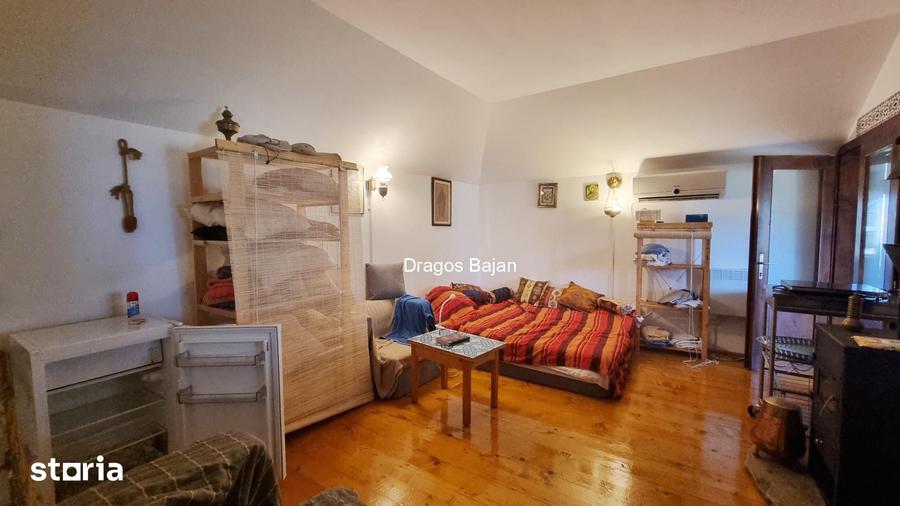 Casă cu 2 camere cu Teren 500 Mp în Limanu