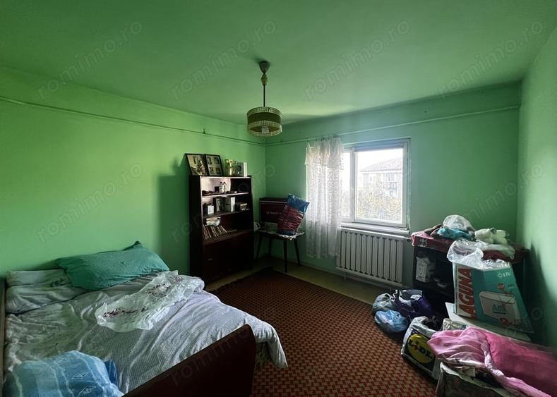 Apartament cu 2 camere decomandat în Nufărul