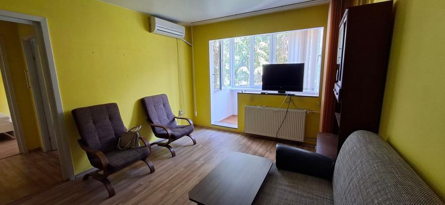 Apartament cu 2 camere semidecomandat, mobilat în Medicină