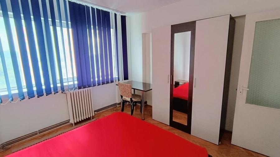 Casă cu 2 camere semidecomandat cu Teren 55 Mp în Podu Roș