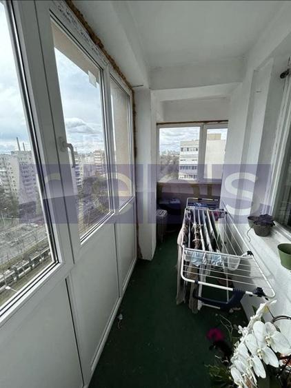 Apartament cu 2 camere decomandat, mobilat în Titan