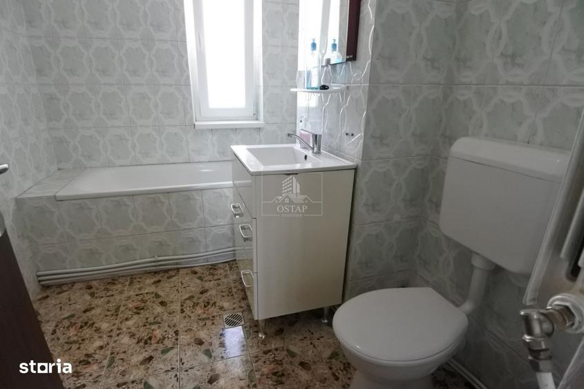Apartament cu 3 camere în 9 Mai