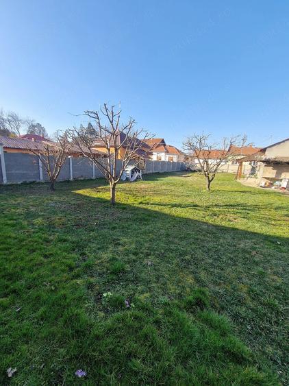 Casă cu 1 camere cu Teren 593 Mp în Simeria