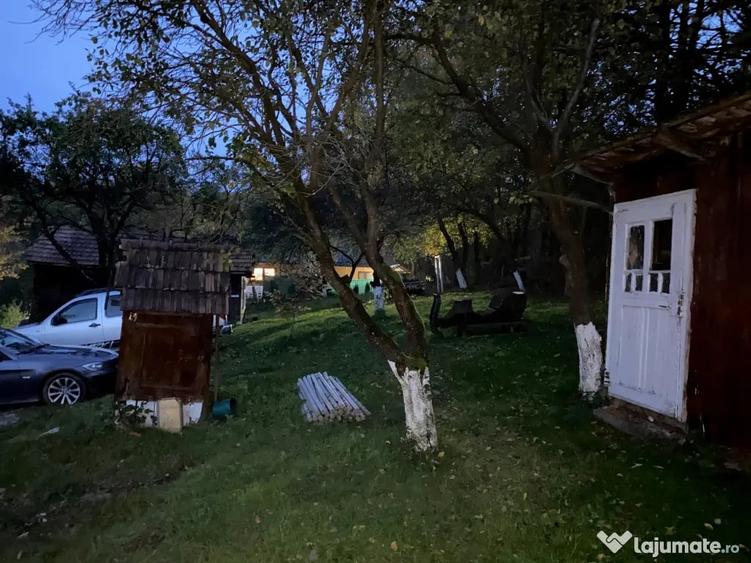 Casă cu 2 camere în Central