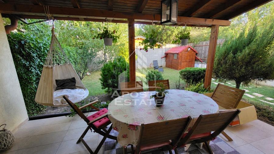 Duplex cu 4 camere cu Canalizare în Dumbrăvița