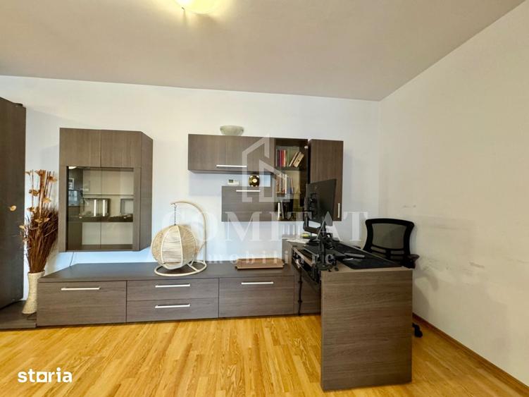 Apartament cu 2 camere în Andrei Mureșanu