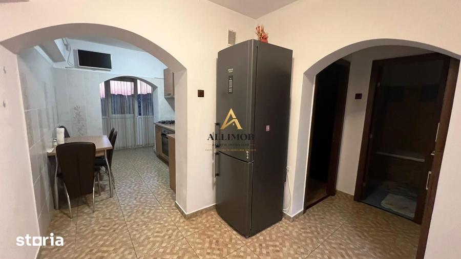 Apartament cu 2 camere decomandat în Cantacuzino