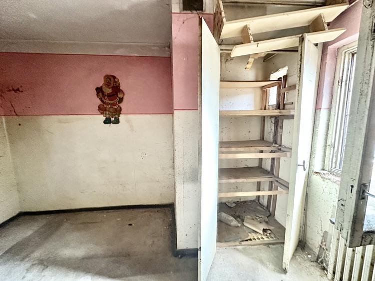Apartament cu 3 camere decomandat în Soarelui