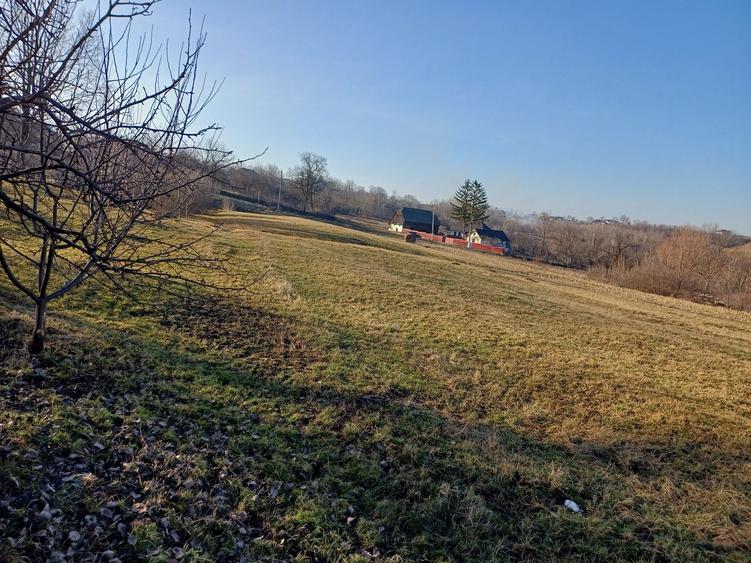 Casă cu 4 camere în Măzănăești