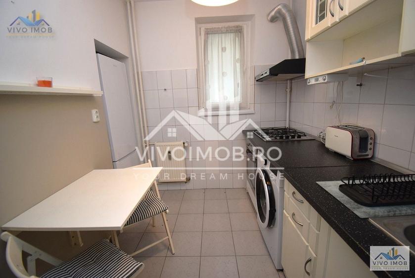 Apartament cu 2 camere decomandat, mobilat în Titan