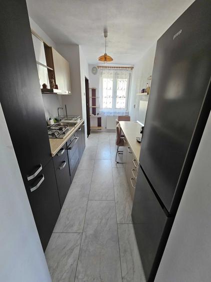 Apartament 3 camere, 2 bai, zona Iosia - 4