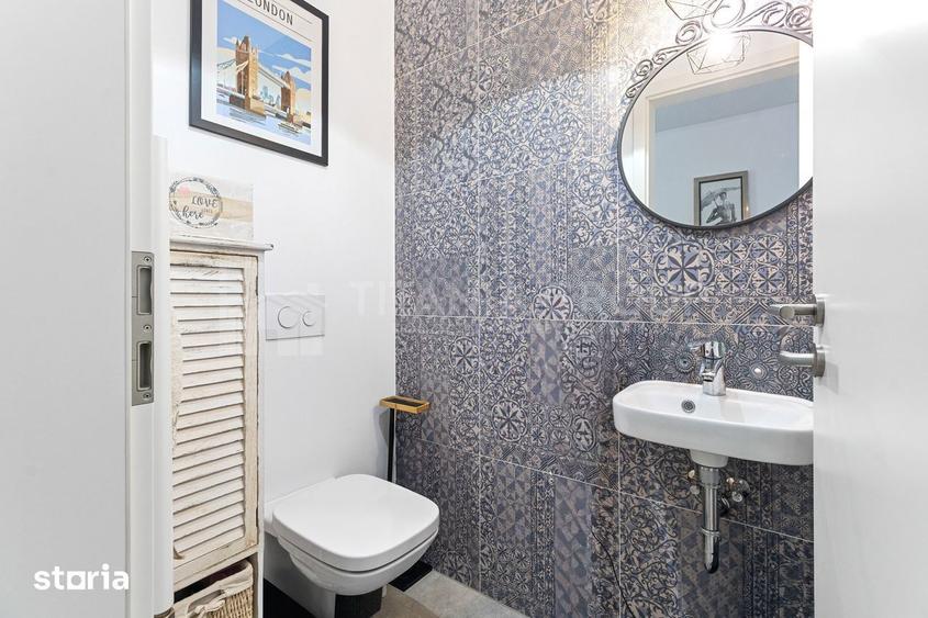 Apartament cu 3 camere, mobilat în Tractorul