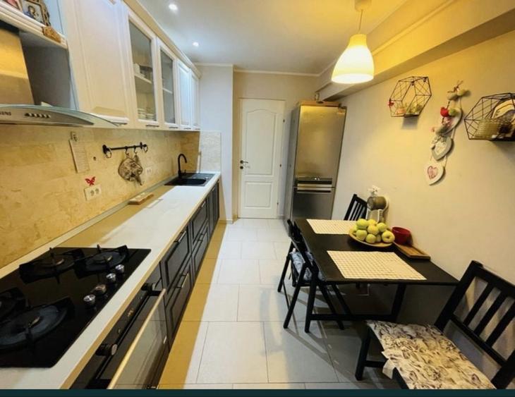 Inchiriez apt 2 camere Mazepa - 2