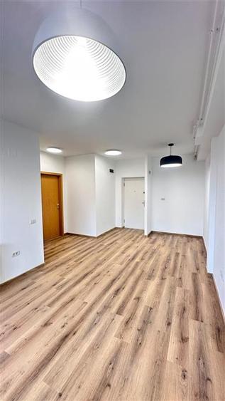 Apartament cu 2 camere decomandat în Astra