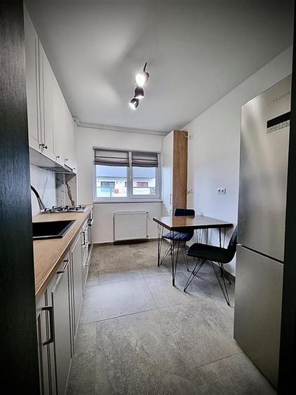 Apartament cu 2 camere decomandat, mobilat în Bartolomeu