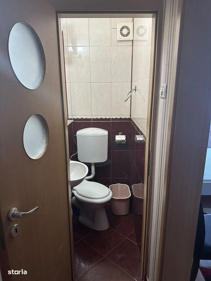 Apartament cu 4 camere în Titan